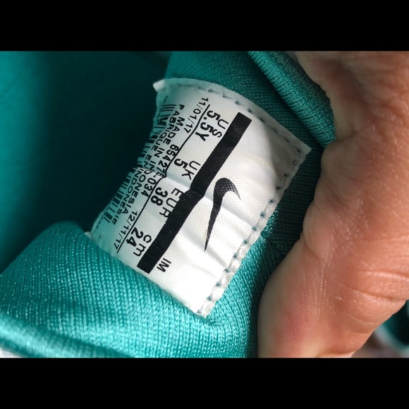 Nike Huaraches-GS-south beach 2017 release - Picture 2 of 7